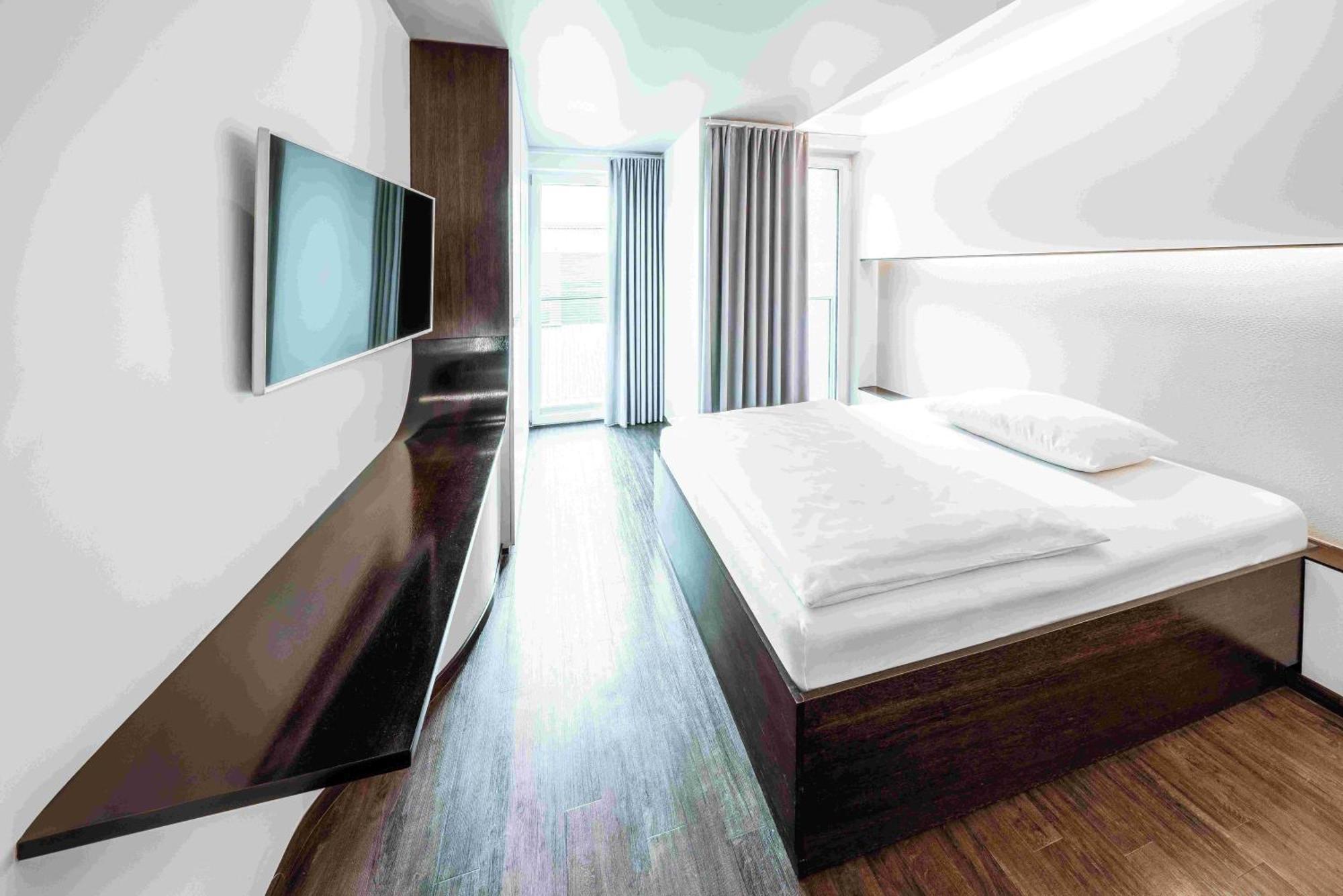 Hotel Q! Берлин Экстерьер фото